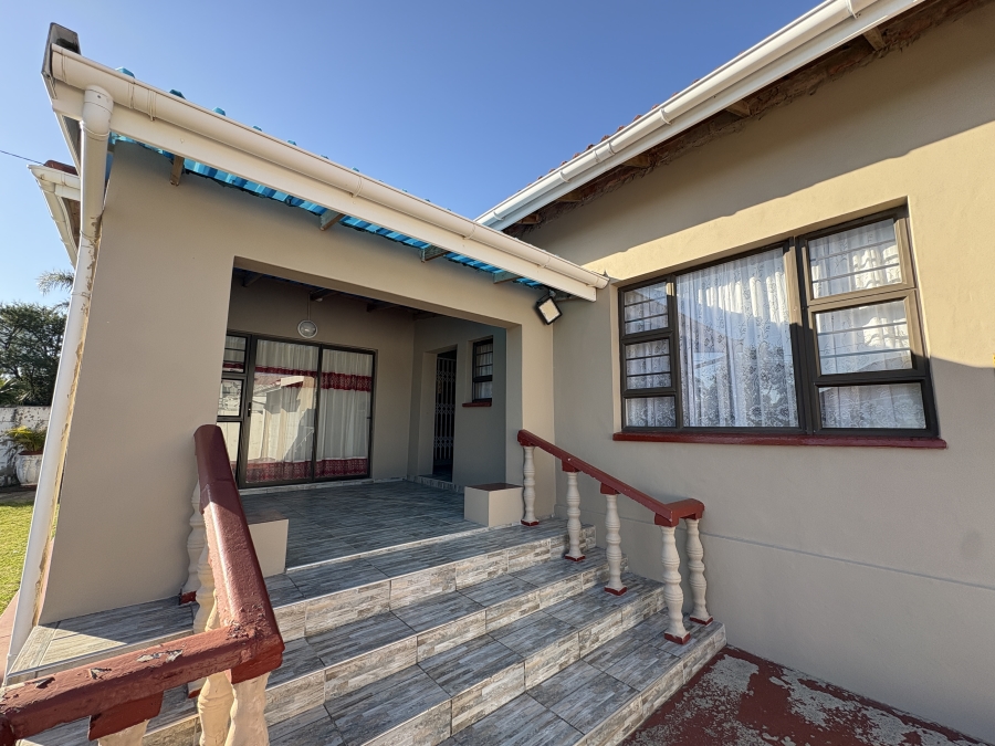 3 Bedroom Property for Sale in Cambridge Eastern Cape